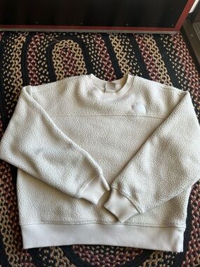 The North Face Cream Sherpa Pullover